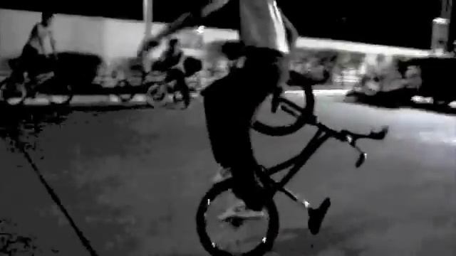 Demo r2vio VDO Flatland смотреть онлайн