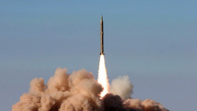 Индийская ракета взорвалась после взлета смотреть онлайн