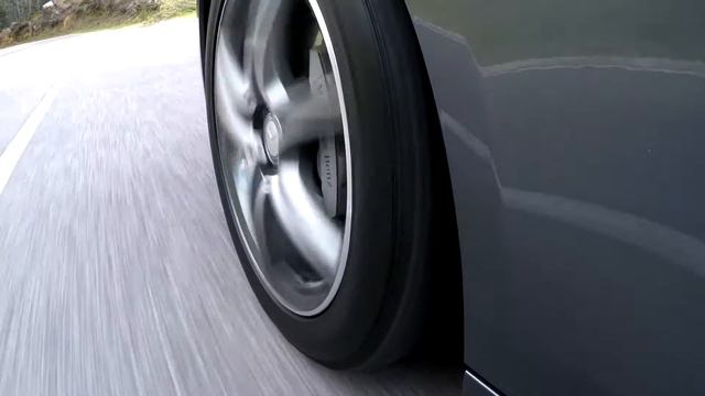 Mercedes Benz E 400 4MATIC AMG Line in Selenite Grey Driving Video Trailer | AutoMotoTV смотреть онлайн