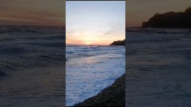 Архипо-Осиповка 29 декабря 2023 года ? Предновогоднее море Архипки❤️ смотреть онлайн