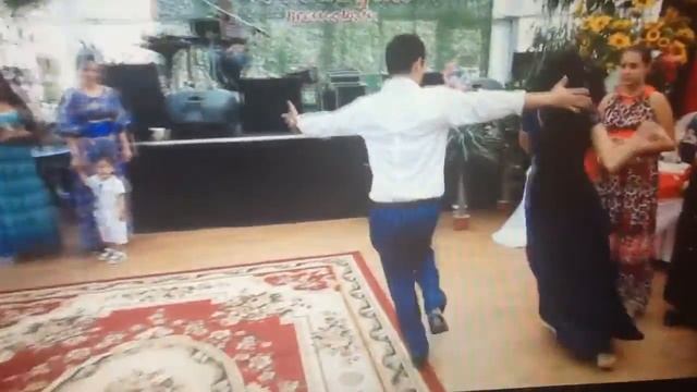 бахталэ рома) Руслан Оглы ) цыган танцует лезгинку)) смотреть онлайн