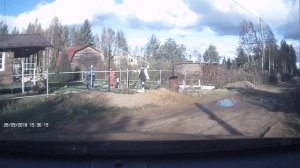 закручивание свай для фундамента для откатных ворот