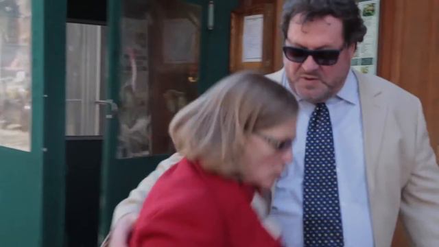 Jerry Stiller Talks Trash! смотреть онлайн