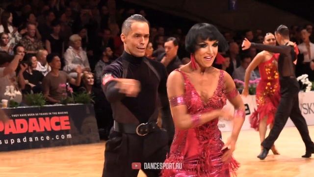 Fedor Poliansky - Dina Akhmetgareeva RUS | Samba | WDSF GrandSlam Latin | GOC 2019 смотреть онлайн