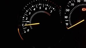 Рено Сандеро Степвей, 2018 г.в. Включение - отключение обогрева заднего стекла и зеркал