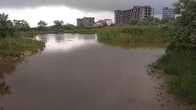 5 июня, в Анапе не прекращаются дожди. Топит палатку. смотреть онлайн