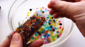 Шарики растущие в воде. Шарики орбиз. Гидрогель