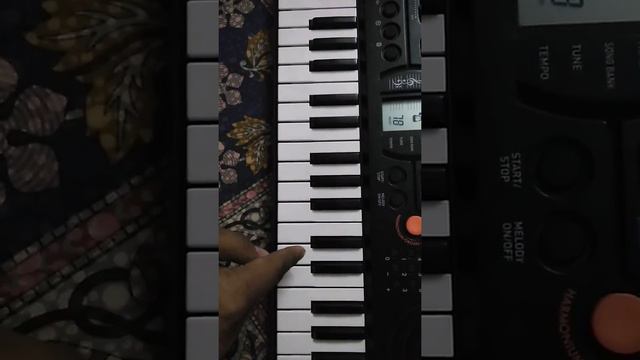 Casio playing#badshah heartless song#mainu tu le jaa#casio learning #casio classes#latest song #byR смотреть онлайн