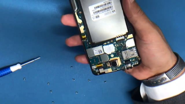LG X230H K4 Disassembly смотреть онлайн