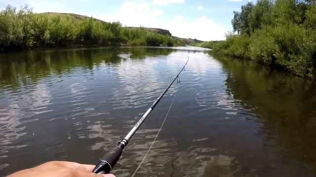 Поиграл с щукой в догонялки. Рыбалка на голавля и окуня смотреть онлайн