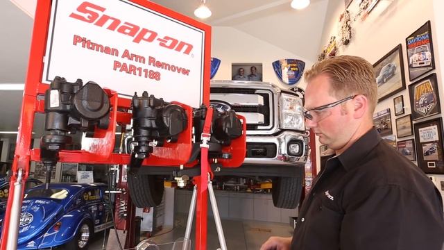Snap-on PAR1188 Pitman Arm Puller Demonstration смотреть онлайн
