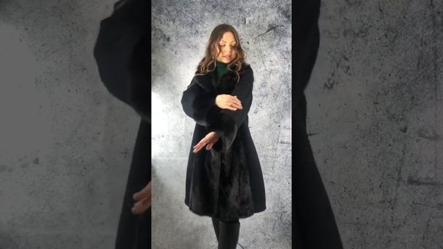 Норковое пальто оверсайз чёрное классика смотреть онлайн