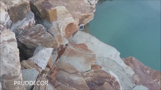 Искусственный водопад