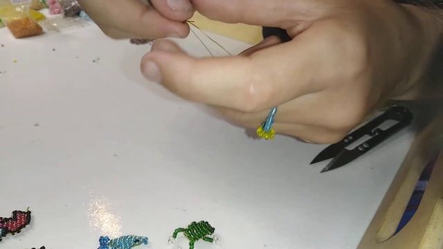 °двухцветная сова из бисера??° смотреть онлайн