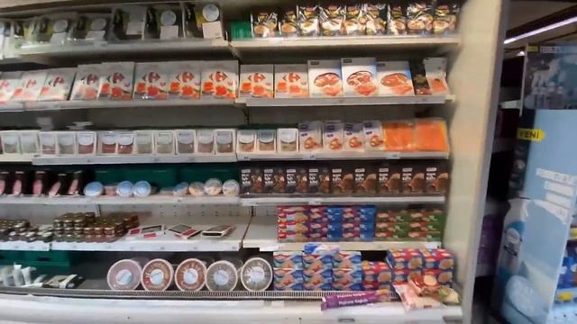 Гуляем в Carrefour | Новогодний Starbucks | ТЦ City в Стамбуле | Ужасное кафе | Выходные со мной
