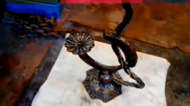 Подсвечники из металла