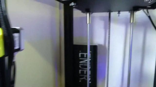 Creality Ender-4 printing solid Infill at 90mm/s base speed смотреть онлайн