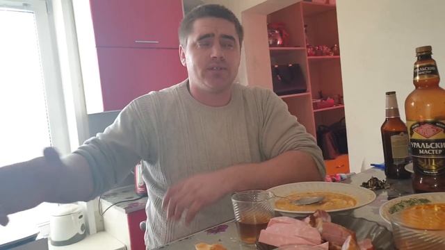 Обедаем гороховым супом в 16:15 дня смотреть онлайн