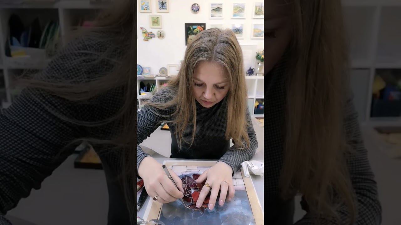 Продолжаю работу над витражной мозаикой смотреть онлайн