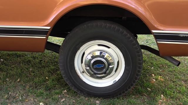 BRAVA POR FUERA Y POR DENTRO Pick Up Chevrolet C10 Deluxe 1972 Brava Color Cobre Azteca - Oldtimer смотреть онлайн