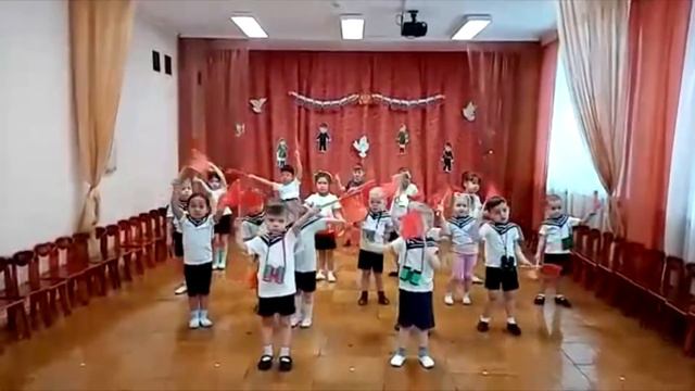 Поздравления 2 младшей группы смотреть онлайн