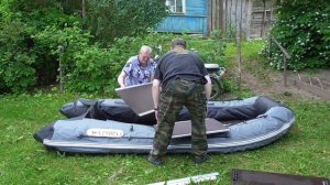 Сборка лодки Адмирал 320 Classic впервый раз