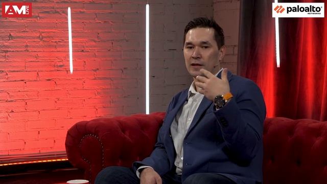 Евгений Кутумин Palo Alto Networks: как Palo Alto Networks справляется с Threat Hunting без SOC