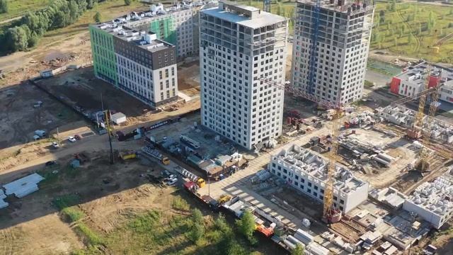 Вторая очередь одного из самых популярных казанских проектов - ЖК “Весна” уже во всю строится☘️ смотреть онлайн