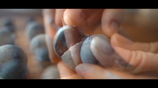 Шоколадные трюфели с ягодами дикой голубики смотреть онлайн