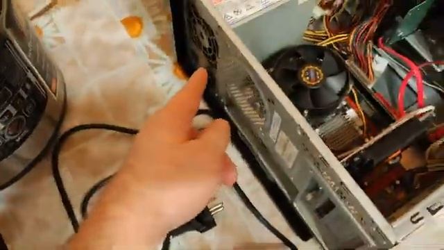 Компьютер много раз пищит материнская плата Gigabyte GA-H61M-S1 rev. 2.1 смотреть онлайн