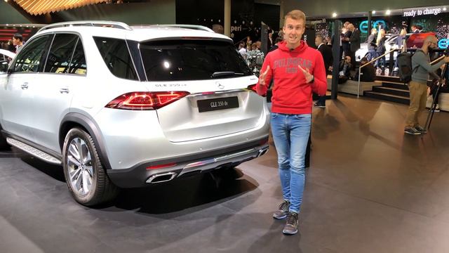 Podívali jsme se na Mercedes GLC 300e a GLE 350de (autosalon Frankfurt 2019) смотреть онлайн