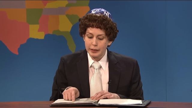 Weekend Update: Jacob the Bar Mitzvah Boy on Hanukkah Traditions - SNL смотреть онлайн