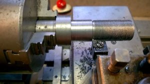 ТВ-16, точение, нарезание резьбы и снова точение без перестройки гитары.