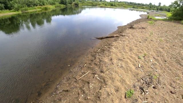 За рыбой на речку в Июле. В такую погоду Окунь самый активный. смотреть онлайн