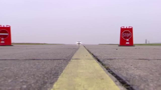 Audi RS4 Avant - Track Test смотреть онлайн