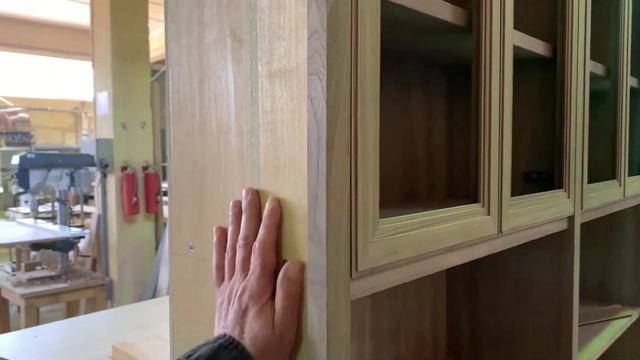 Книжный шкаф для кабинета на балконе. смотреть онлайн