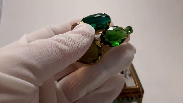 Чешские броши 70 годов. Урановое и гранатовое стекло. Винтаж СССР смотреть онлайн