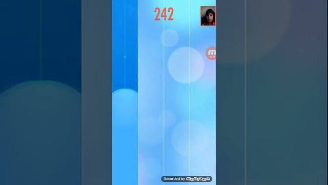 Я играю в игру Пианино! смотреть онлайн