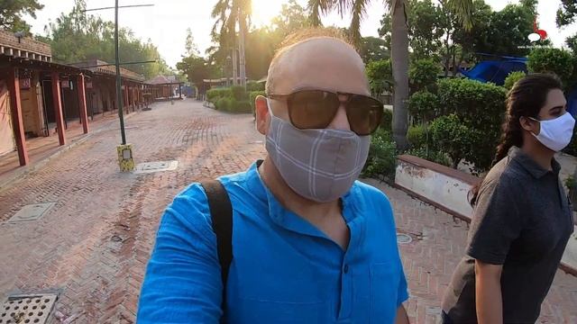 Dilli Haat after Corona Lockdown | Delhi Travel | DelhiFunDos Vlogs смотреть онлайн
