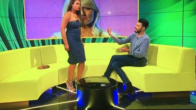 Попа Трясись! смотреть онлайн
