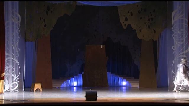 новогодний спектакль Снежка