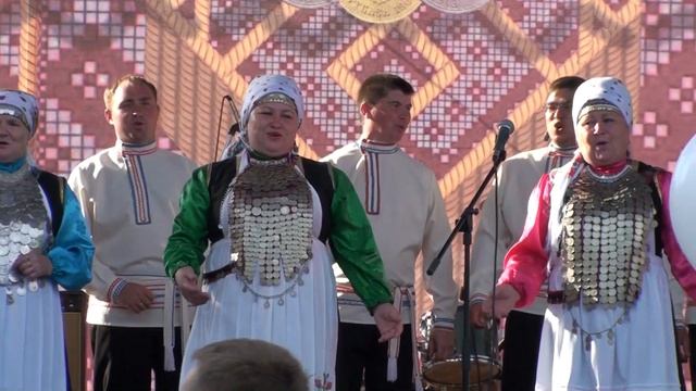 Ансамбль "Зарни шеп". Гербер в Москве 2016 смотреть онлайн