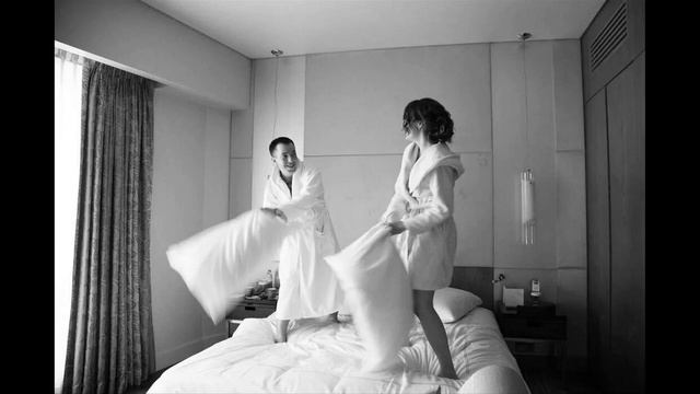 Она инкогнито приходит смотреть онлайн