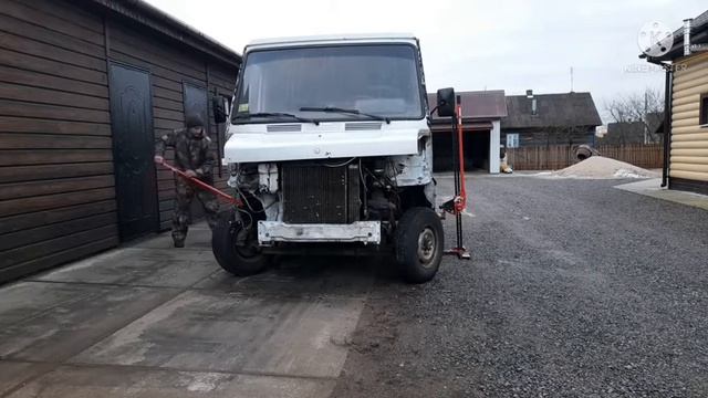 Автоподьемник из реечных домкратов как у Витахи. смотреть онлайн