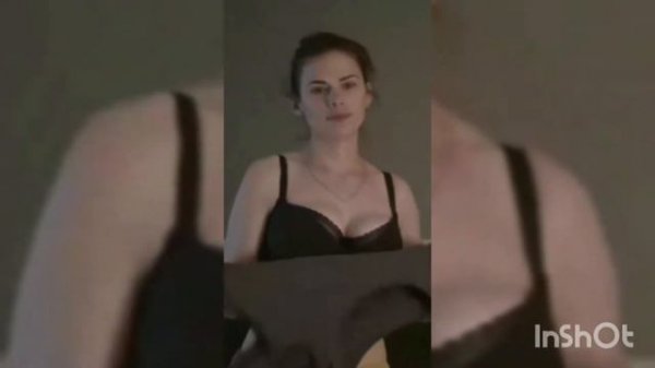 ola tale tale vu/ Hayley Atwell