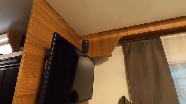 MILLER TORONTO RV CAMPER VAN MOTORHOME FIAT DUCATO NEW MODEL WALKAROUND AND INTERIOR смотреть онлайн