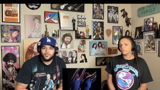 FIRST TIME HEARING Kate Bush - Running Up That Hill REACTION смотреть онлайн