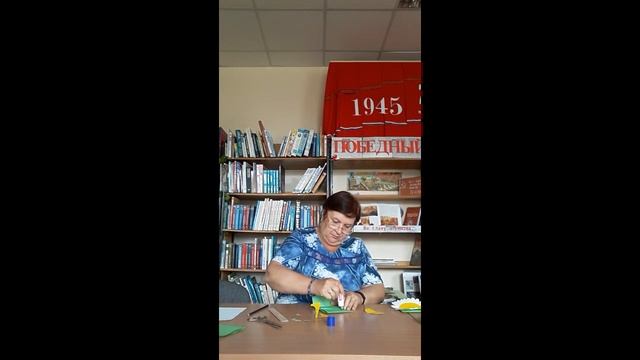Мастер класс. Открытка _Ромашка_.mp4 смотреть онлайн