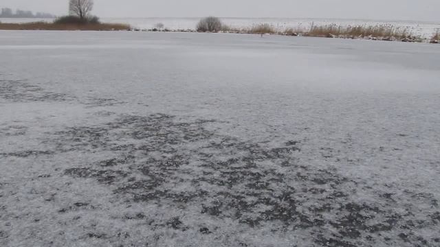 Ловля щуки зимой на жерлицу відео рибалка зима 2015  Pike Fishing Winte