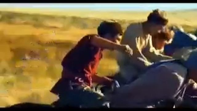 Ұшқын Жамалбек & Әсет Есжан-"Жол бастаған Елбасы" смотреть онлайн
